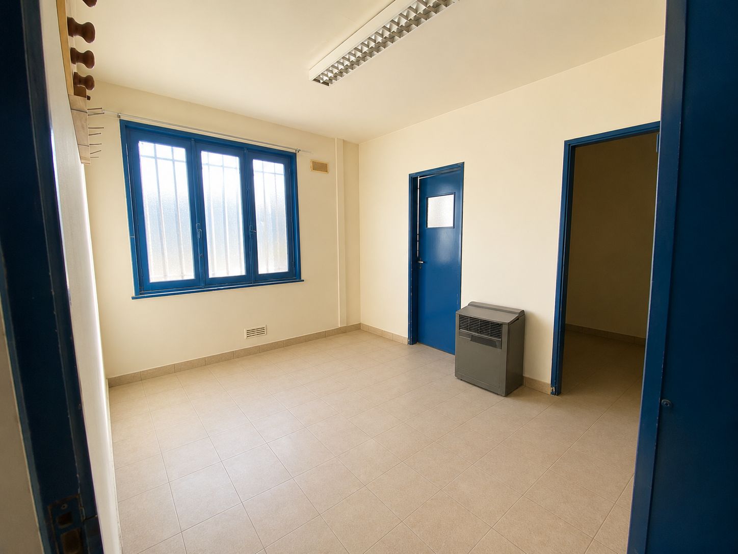 Espace bureau au sein du programme d'entrepôts.